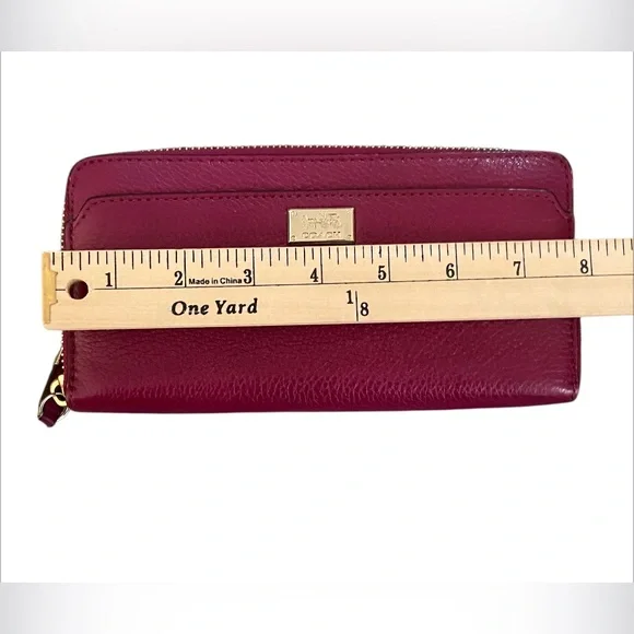 Women’s Coach Handbag, Wallet And Cosmetic Set Hot Pink Or Magenta 16.5 W X 10 H - Picture 10 of 15